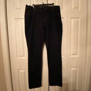 NEVER WORN Old Navy Curvy Profile Jeans Size 16 Tall